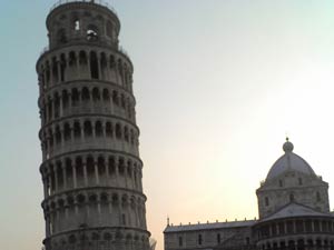 Leaning tower of Pisa and Anne Ku